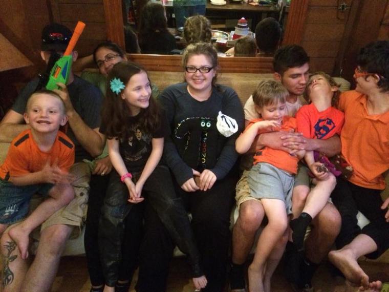 29339695_10215452848377985_8942893840449142784_n